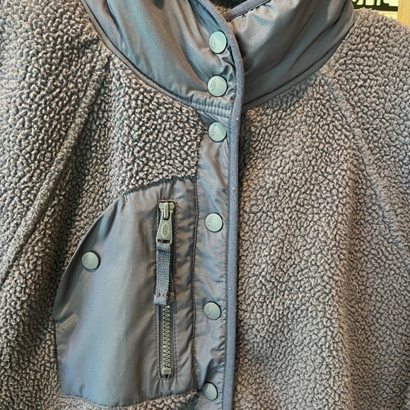 Fp movement by Free People women’s hit the slopes fleece jacket size large - Picture 3 of 12
